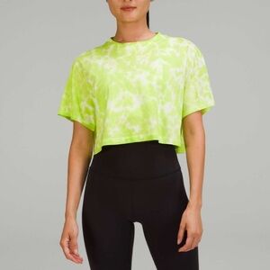 Lululemon All Yours Cropped Cotton T-Shirt *Tie Dye
Marmoleado Tie Dye